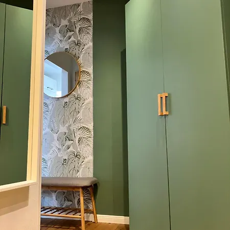 Fffina - Family & Friends - Parking Included Graz