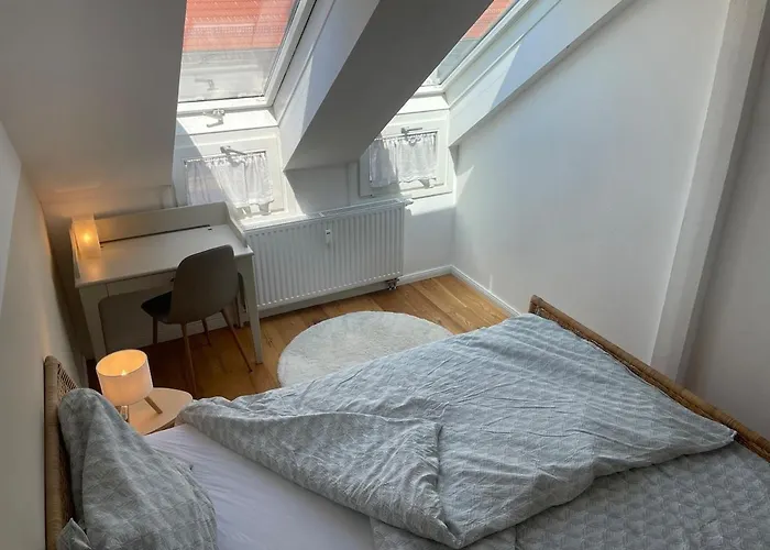 Fffina - Family & Friends - Parking Included Graz