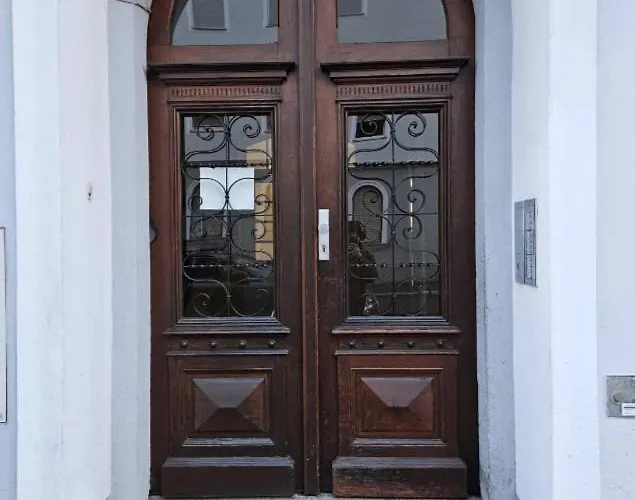 Fffina - Family & Friends - Parking Included 格拉茨